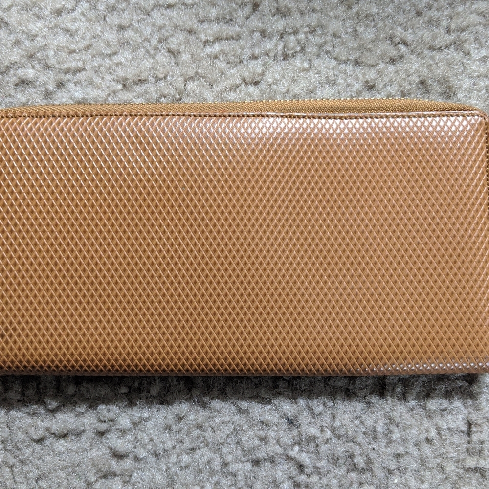 CdG Re-Issued Luxury Group Leather Long Wallet - Picture 2 of 7